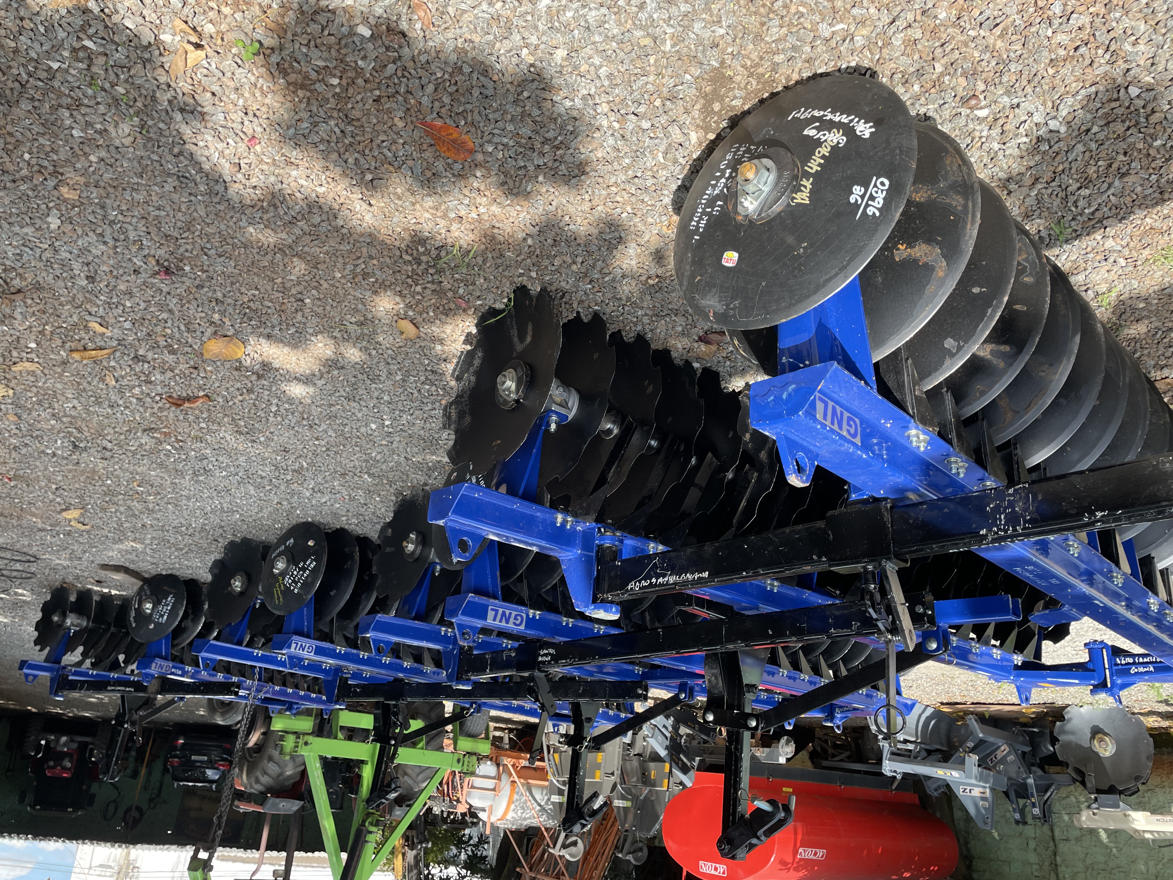 Imagem do Grade Niveladora  Leve 28 Disco