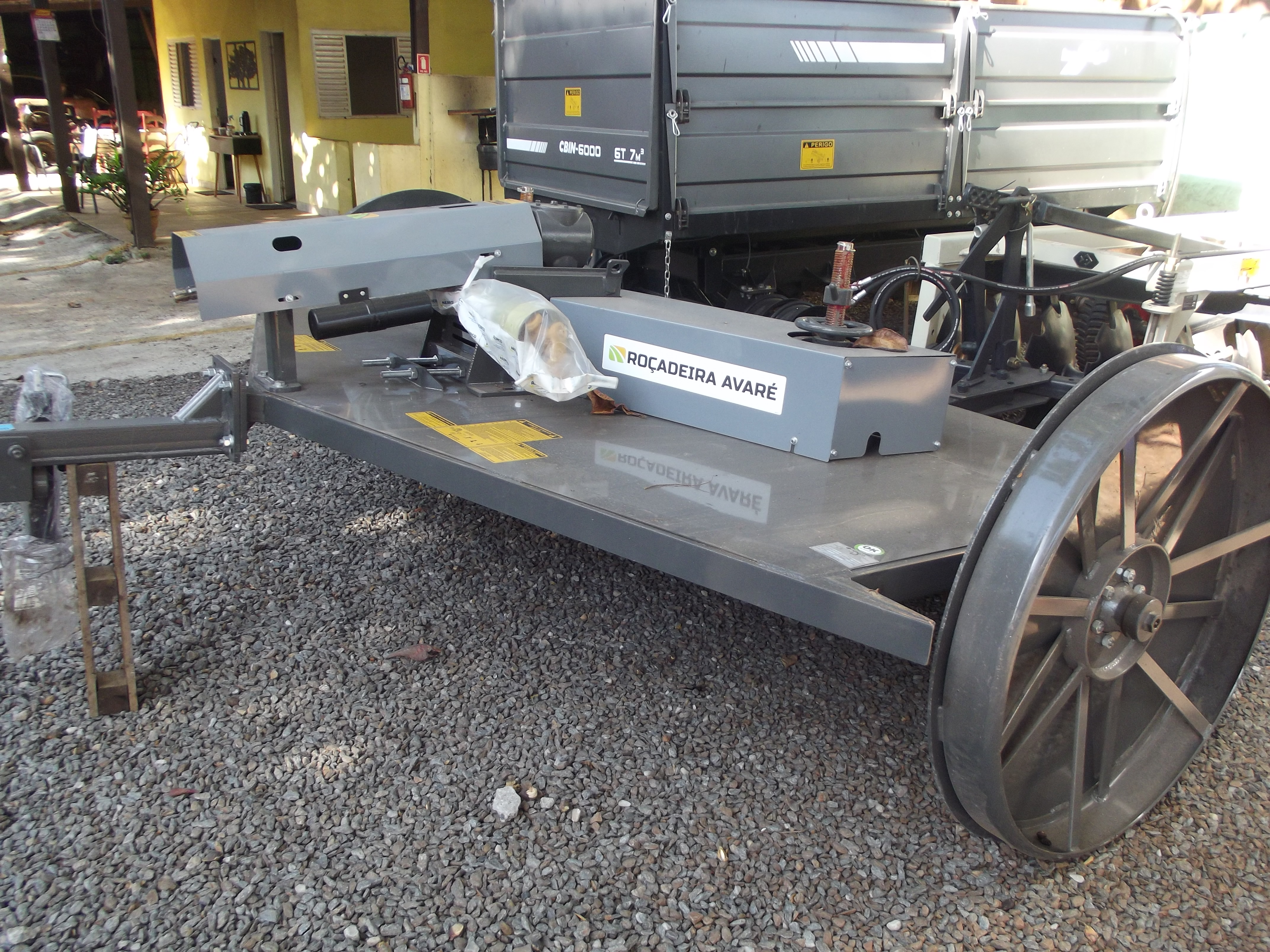 Imagem de Roçadeira de arrasto TF 3400