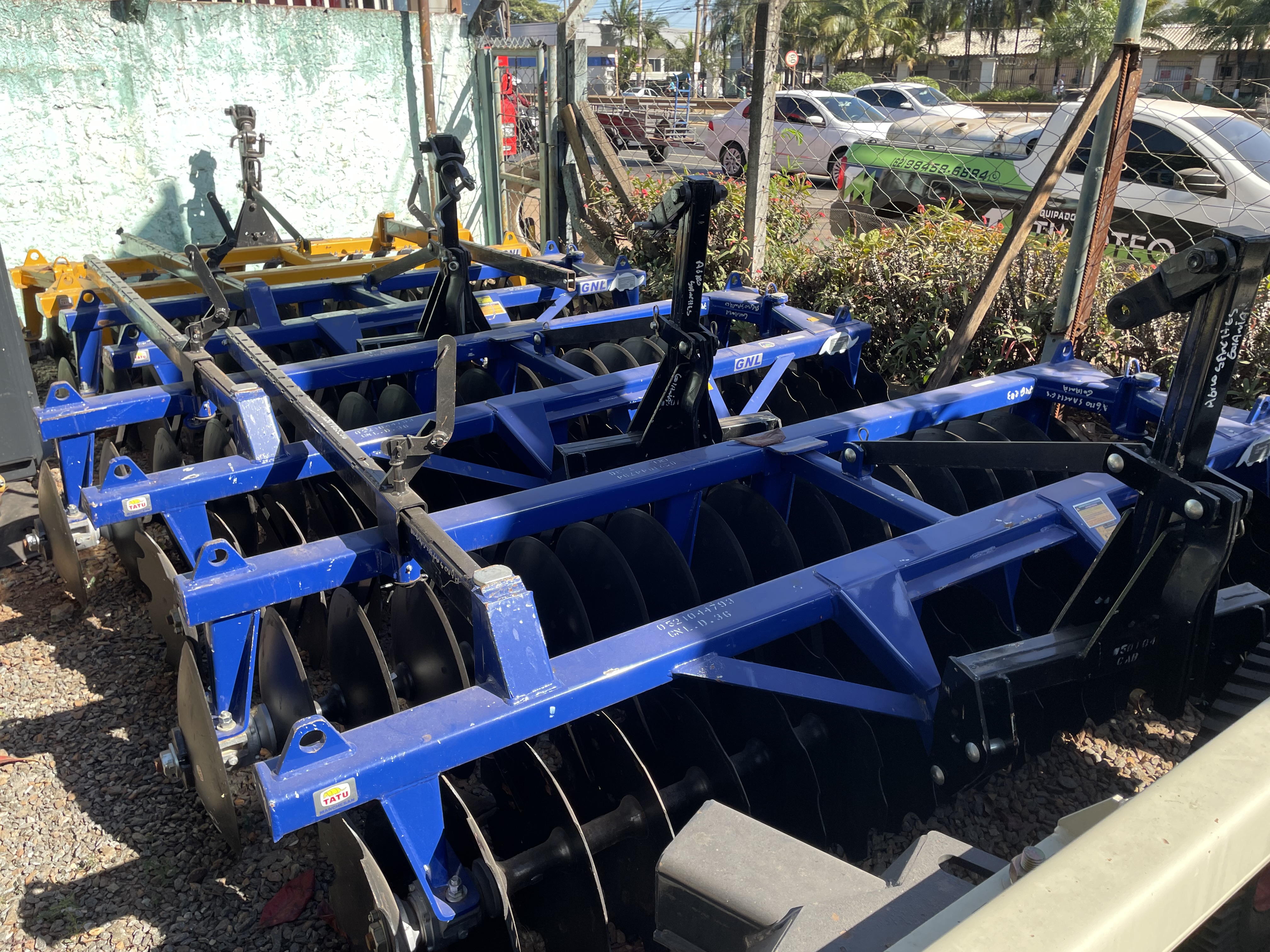 Imagem de Grade Niveladora  Leve 28 Disco